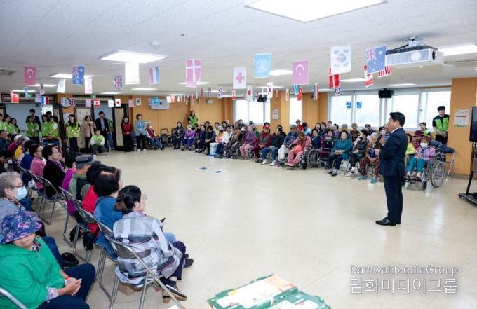 제천종합사회복지관 제9회'우리동네 마을축제'행사 진행