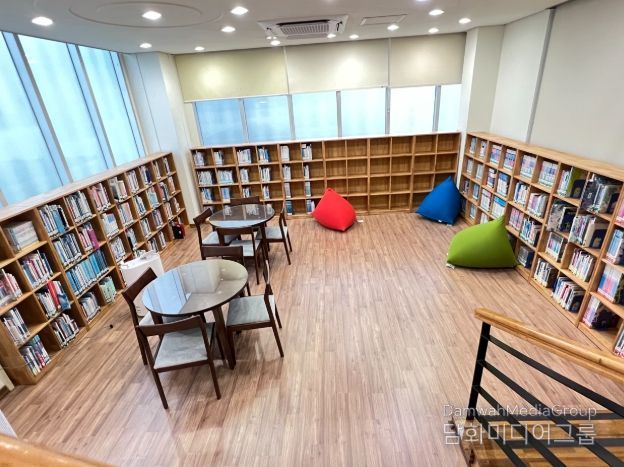 금계작은도서관 새단장