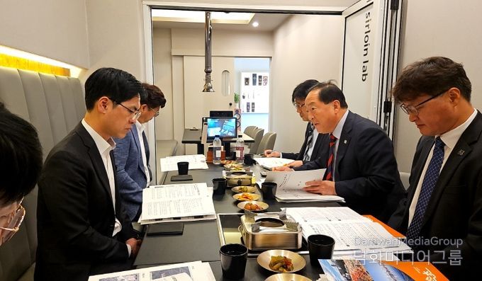 이병선 속초시장-김민재 행안부 차관 면담