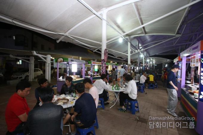 무주반딧불시장, “야시장 보러 오세요!”