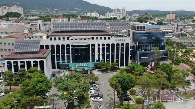 군청사진(신관 포함)