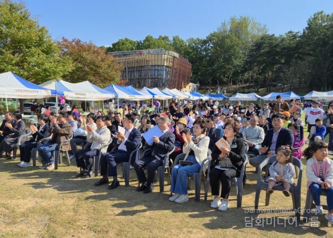 지난 25일 수완 원당산근린공원에서 열린 광산교육자원박람회가 열렸다.