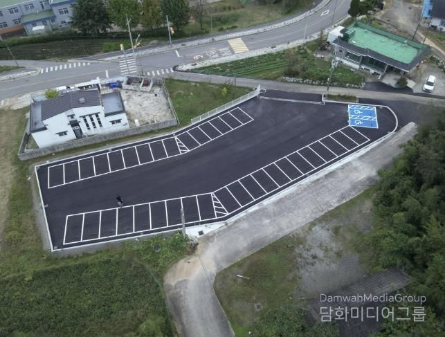 몽산 등산로 주차장 전경