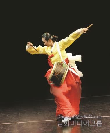 산청군, 기산국악당 ‘예혼지무’ 공연 마련