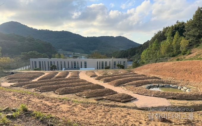 영광테마식물원 내 자연순환형 생태텃밭