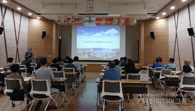 길 위의 인문학 강연모습