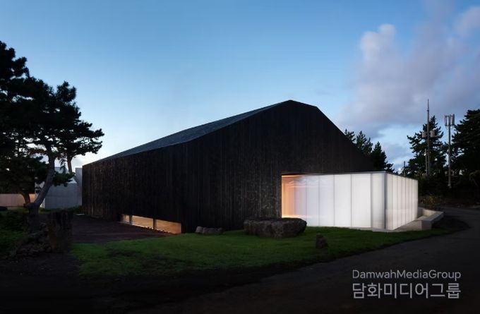 우수건축물 답사 예정지 - 검은집 미술관(출처 : 건축사사무소 애니텍쳐)