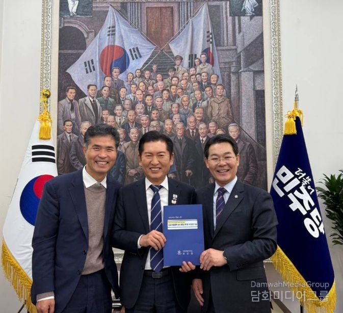 정청래 더불어민주당 당대표 면담 RE100 국가산단 조성 등 지역 현안 건의