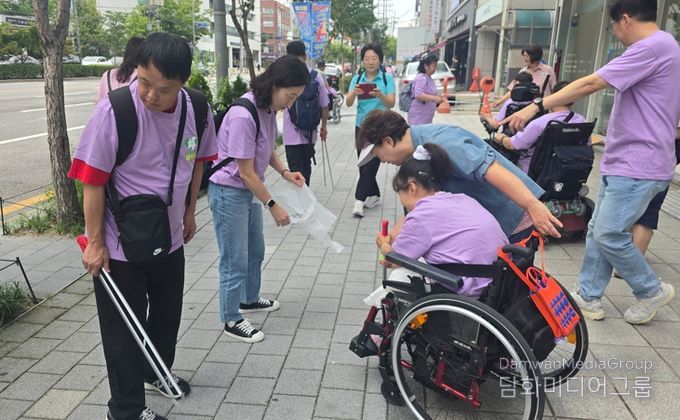 동대문구, 장애인시설과 ‘같이 걷는 봉사’ … 3개월간 200명 참여