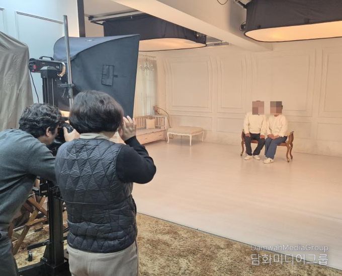 팔달구보건소가 ‘추억담기 가족사랑 사진관’을 운영하고 있다