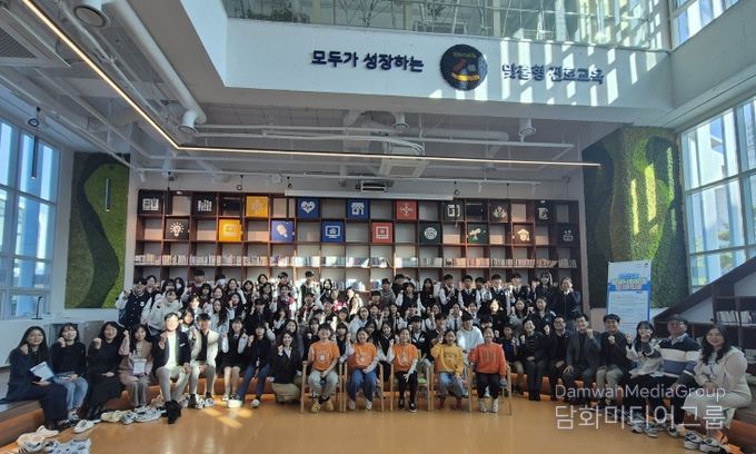 2025년 학생사회참여 발표 축제에서 함께 고민하다