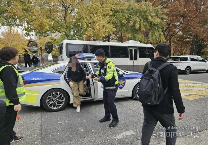 지난 2024년 문정고등학교 앞에서 이동 지원하는 현장 모습