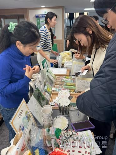 함안군, 청년창업가 시제품 홍보 행사 열어