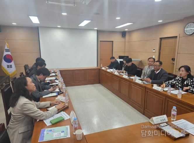 경북교육청, ‘경북학생성장지원평가’로 학생 성장 지원 한 단계 도약!!(현장 친화적 평가 시스템 고도화로 맞춤형 성장 지원 체계 강화)(경북학생성장지원평가 발전 방향 모색 협의회 모습)