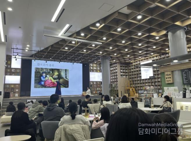 소리로 물든 무대, 판소리 렉처 콘서트