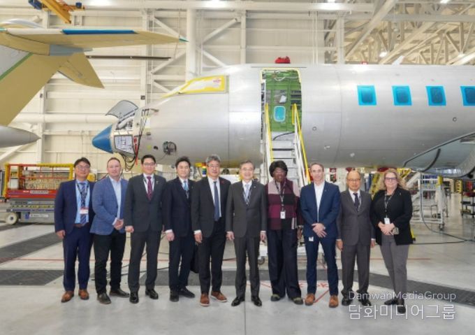 캐나다 봄바르디어社 조립공장 방문한 조현 장관