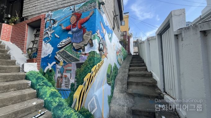 대상(날아라, 자갈치 아지매)