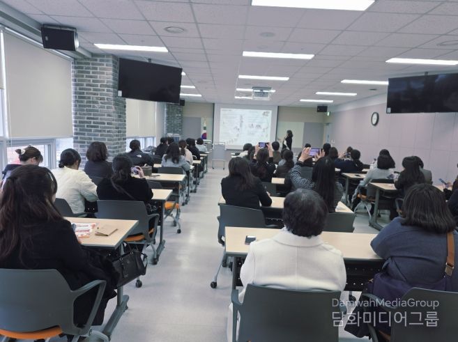 2025년 영유아학교 시범기관 성과 나눔의 날을 운영 모습