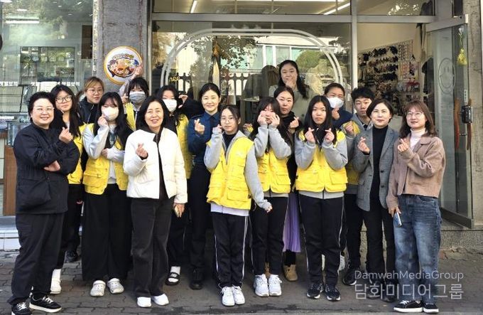 달서구 진천동 청소년 마을운영단, ‘아동안전지킴이집’ 팻말 부착