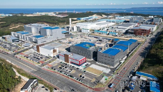 포항 영일만산단 에코프로포항캠퍼스 전경.
