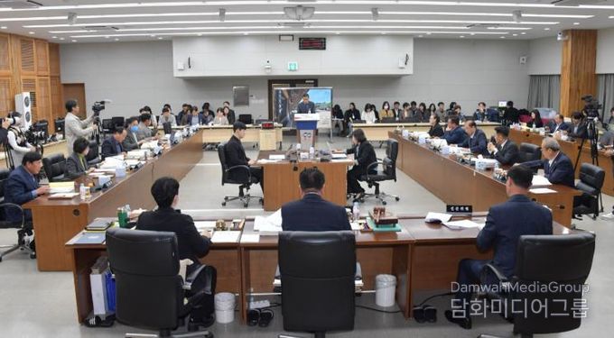 논산시의회, ‘2025 행정사무감사’ 시작