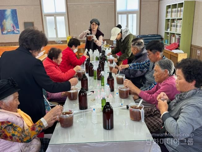 독거노인 공동돌봄운영센터(노인여가프로그램).