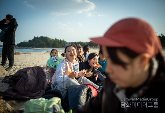 '더 놀다가' 운영