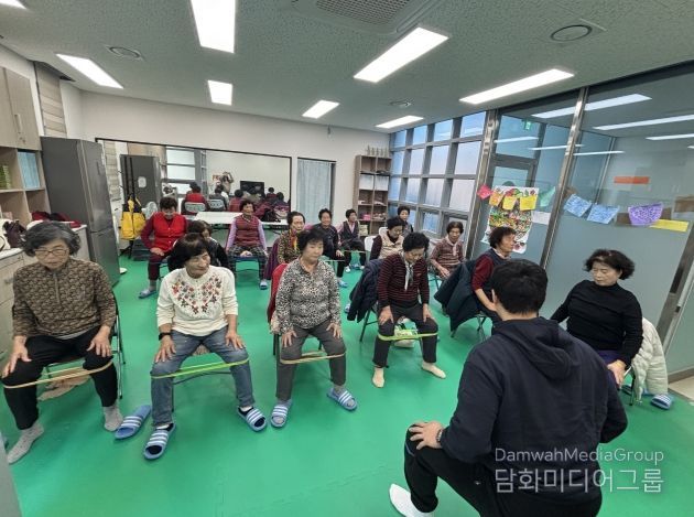 걷기동아리 대상 근력운동교실