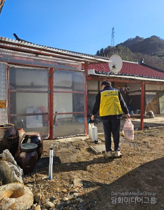 위기가구에 반찬 도시락 전달 및 겨울철 주택 점검