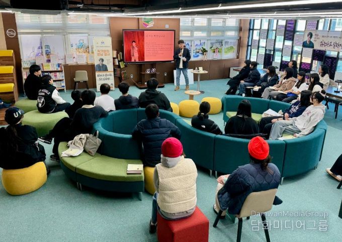 시인 박준 작가 초청 ‘인문학 북토크’