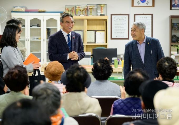 민생현장(문부로경로당) 방문한 오순문 시장
