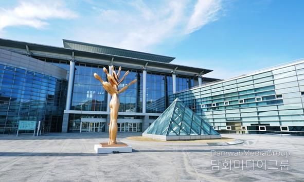 (재)김해문화관광재단, 문화예술본부장 및 김해시립김영원미술관 관장 공개채용 실시