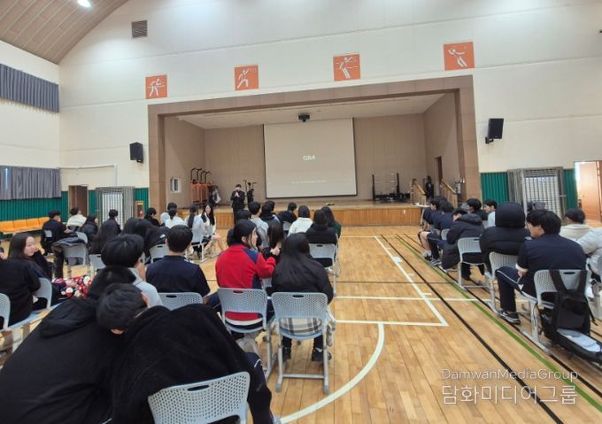 고영일 제주 출신 정보기술 창업가 초청 진로 특강