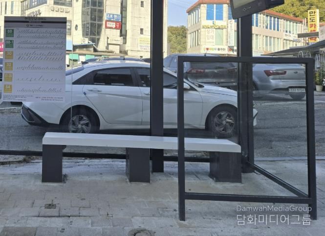 기흥구는 구 내 주요 버스승차대 13곳에 온열 의자를 설치했다