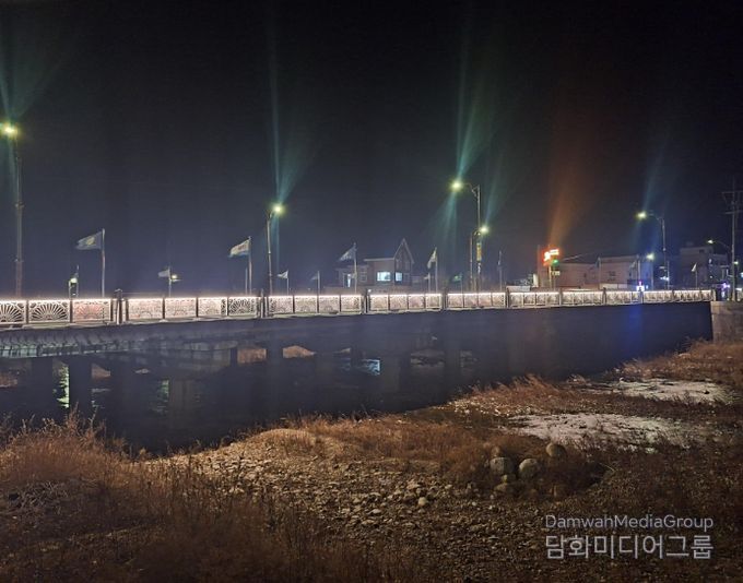 동해시, 무릉계곡 입구 삼화교 경관조명