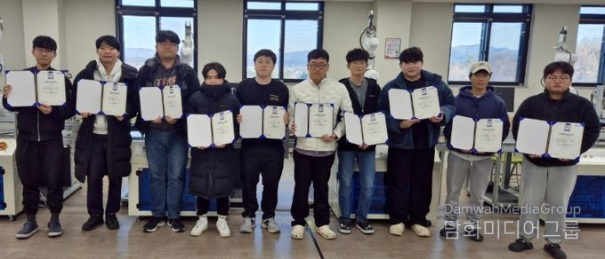 영천 한국폴리텍대학 로봇캠퍼스, 두산로봇 인증교육과정 성료