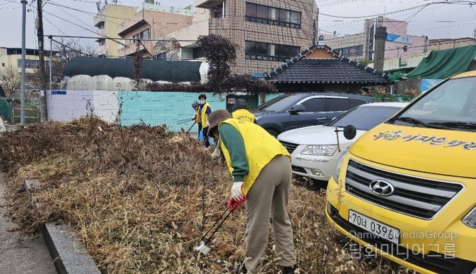 광양읍, 공직자와 사회단체가 함께하는 ‘클린데이’ 행사