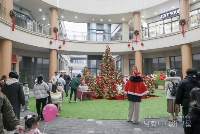 시흥시 '산타마을 인(in) 그랑트리' 행사 이틀간 큰 호응