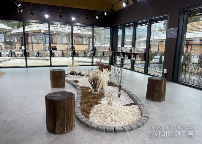 김유정문학촌 리모델링_북카페