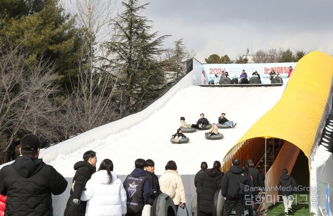 지난해 운영된 ‘유성구 눈썰매장’ 사진