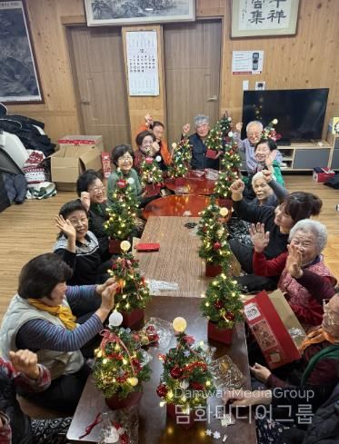 동상생활문화센터 케이크, 미니 트리 만들기 체험