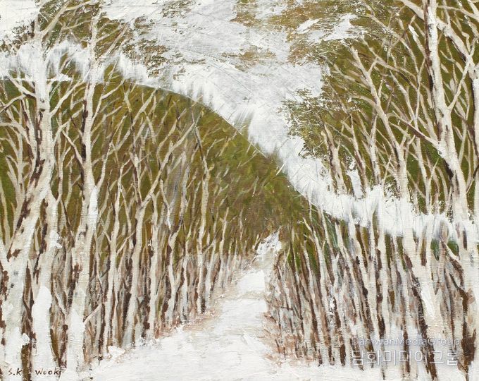 24시간 운영하는 야외 전시 공간 ‘해 지면 열리는 미술관’