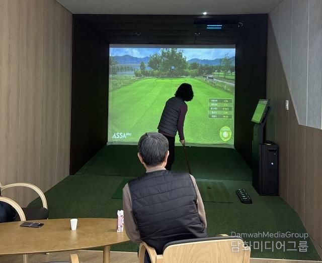 여의도 브라이튼 스포츠 라운지 내부(실내 파크골프장)