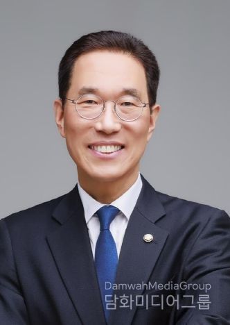 더불어민주당 김주영 국회의원(경기 김포시갑, 국회 기후에너지환경노동위원회 간사)