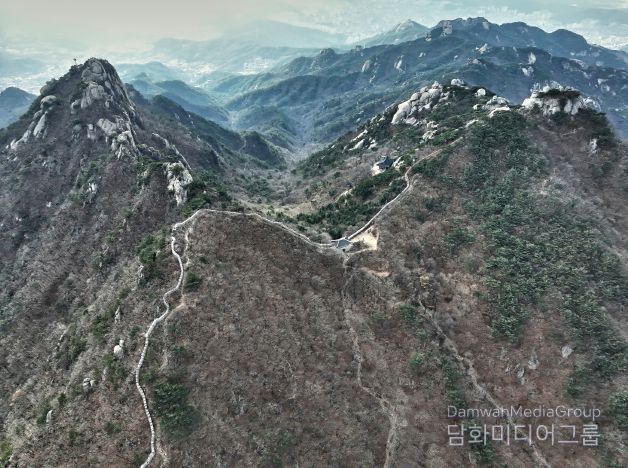북한산성 대남문 주변 드론 사진.jpg 바로보기1.북한산성 대남문 주변 드론 사진