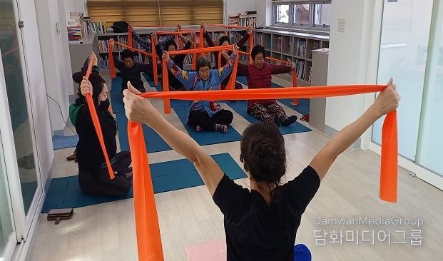경로당 어르신 대상 낙상 예방 운동프로그램