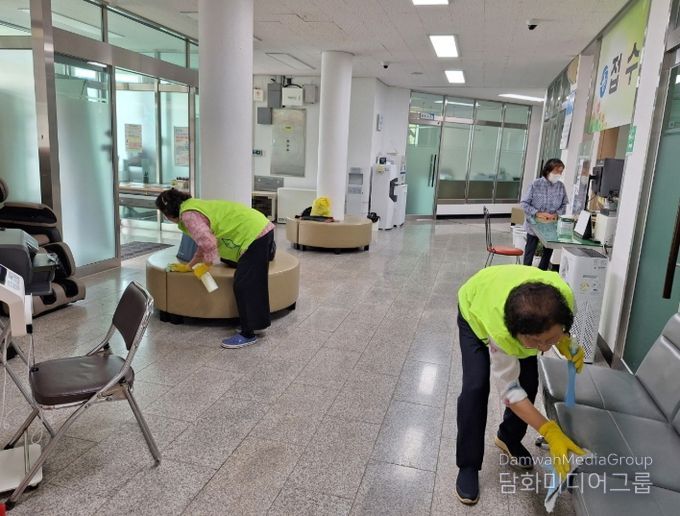 노인일자리 및 사회활동지원사업으로 어르신 활력 지원