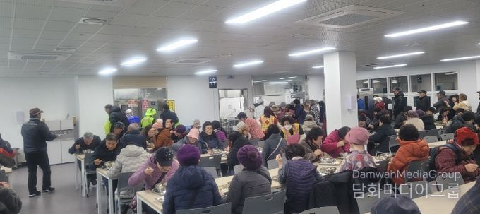 거제시 장승포다어울림행복문화센터 경로식당 시범운영 큰 호응