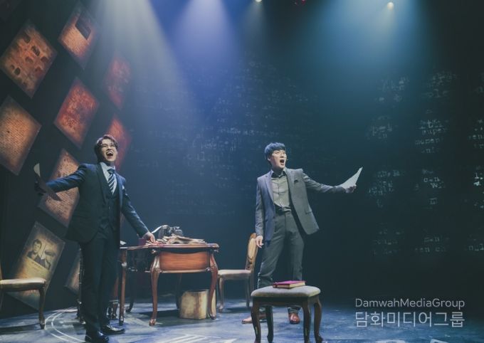 HJ컬쳐의 뮤지컬 ‘더 픽션’ 공연