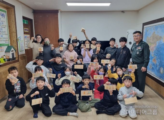 ‘찾아가는 어린이 목공예 체험교실’ 재능기부